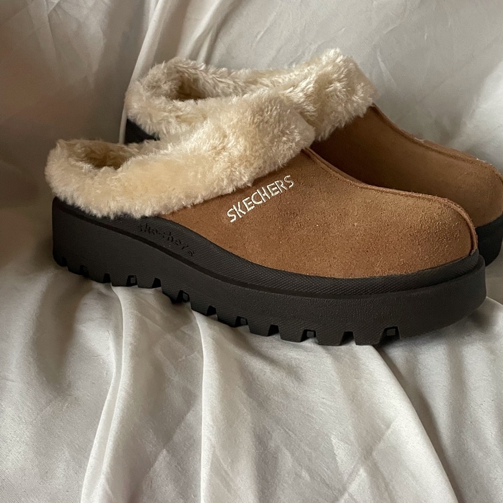Skechers slip on - Picture 4 of 8